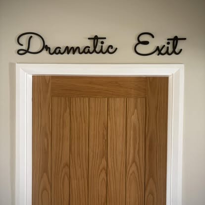 'Dramatic Exit' wall art