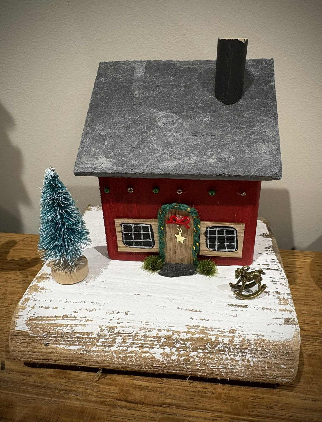 Traditional Red cottage 1 of 1 - Limited Edition